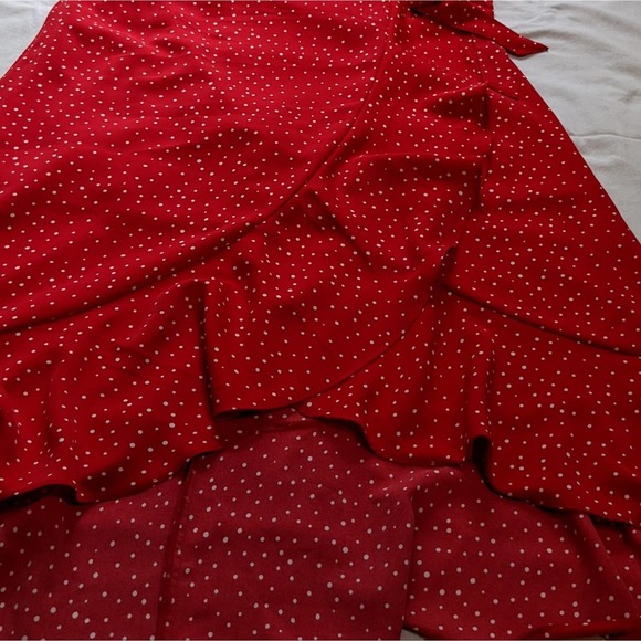 HYFVE wrap dress red polka dot size M NWOT - Picture 4 of 10